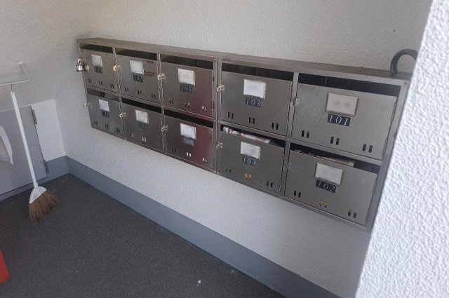 泉北茶山台第1次住宅11号棟の設備|ポスト