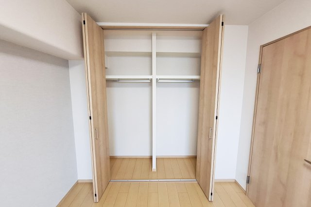 泉北星和台コーポラスの収納|洋室1クローゼット：新調済みです。