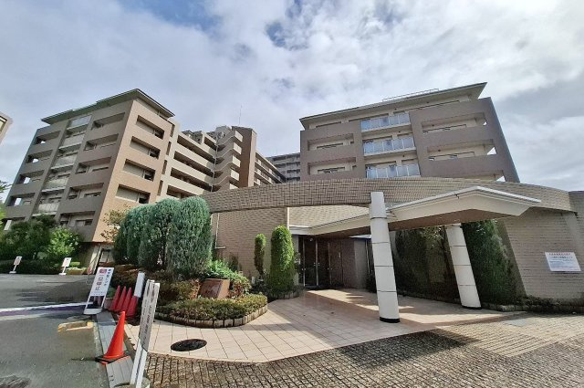 ロイヤルアーク泉ヶ丘の外観|外観