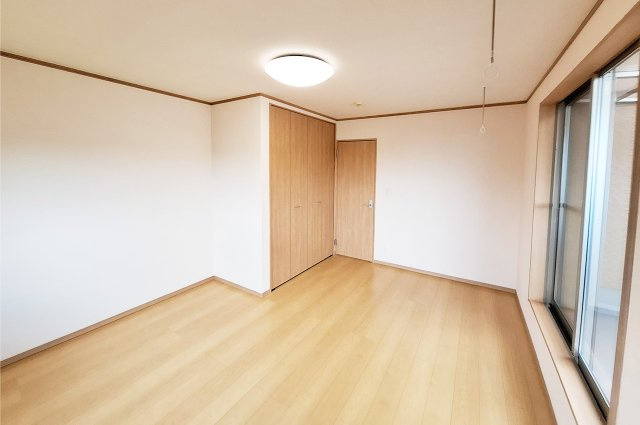 堺市中区上之の寝室|洋室1約9帖