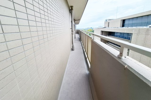 ディーレスティア堺・光明池のバルコニー|ルコニー：洋室1・2・3側（南東）