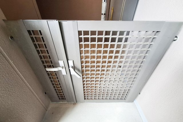 ディーレスティア堺・光明池の玄関|ポーチ