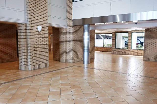 ディーレスティア堺・光明池のエントランス|エントランスホール