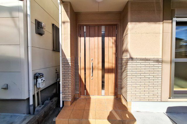 堺市南区御池台４丁の玄関|玄関扉