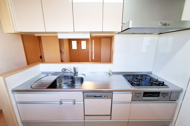 堺市南区御池台４丁のキッチン|キッチン：ガスコンロを新調済み。