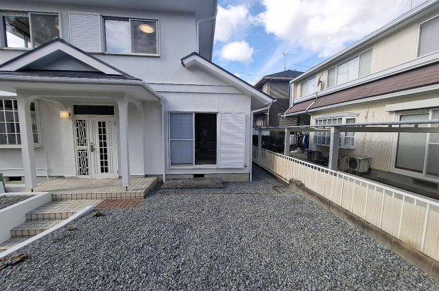 大阪狭山市大野台６丁目の庭|庭スペース