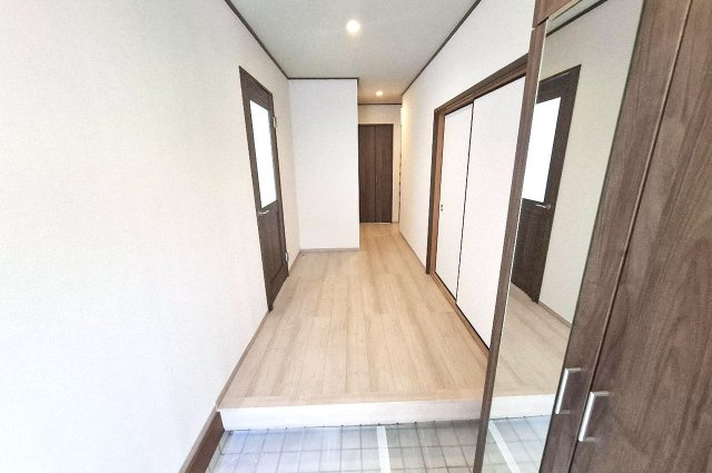 大阪狭山市大野台６丁目の玄関|玄関・廊下：下駄箱新調