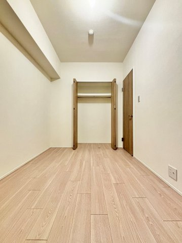 グランドメゾン小阪の洋室|きれいな洋室です