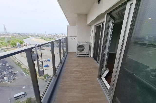 サンメゾン堺浅香駅前のバルコニー|バルコニー