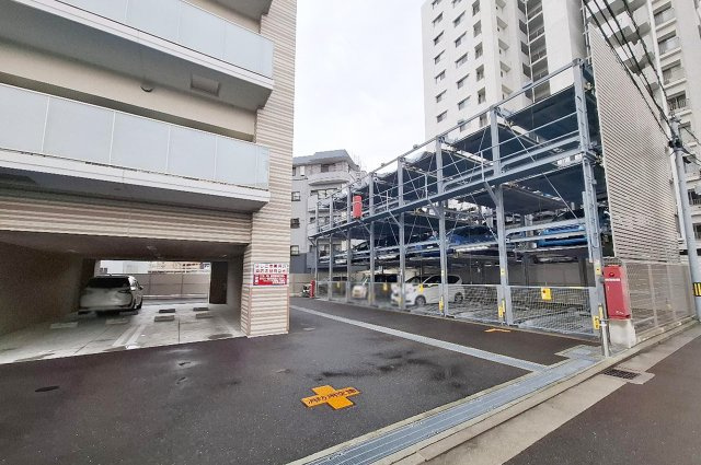 サンメゾン堺浅香駅前の駐車場|駐車場