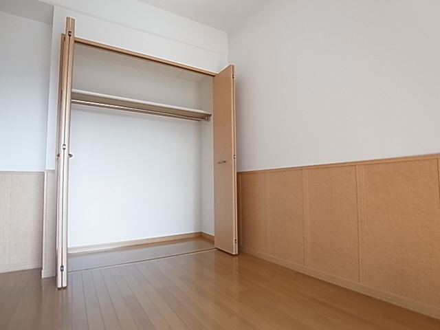 神戸市兵庫区新開地４丁目の賃貸マンションの収納|クローゼット