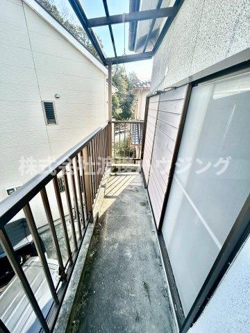 箕面市今宮2丁目一戸建のバルコニー