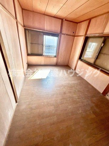 箕面市今宮2丁目一戸建の洋室