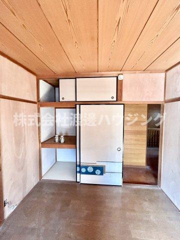 箕面市今宮2丁目一戸建の収納