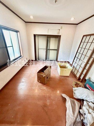 箕面市今宮2丁目一戸建の居間・リビング