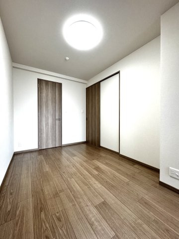 クレアホームズ番町ザ・パークフロントタワーの洋室