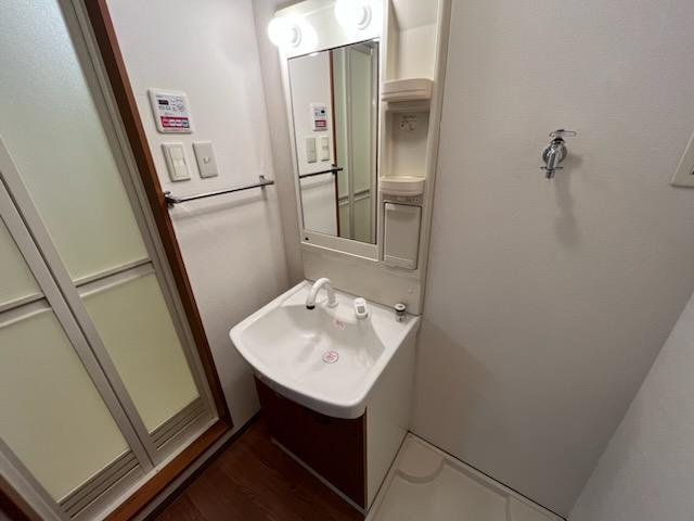 Ｌ・Ｇａｒｄｅｎの独立洗面台|洗髪洗面化粧台（イメージ）