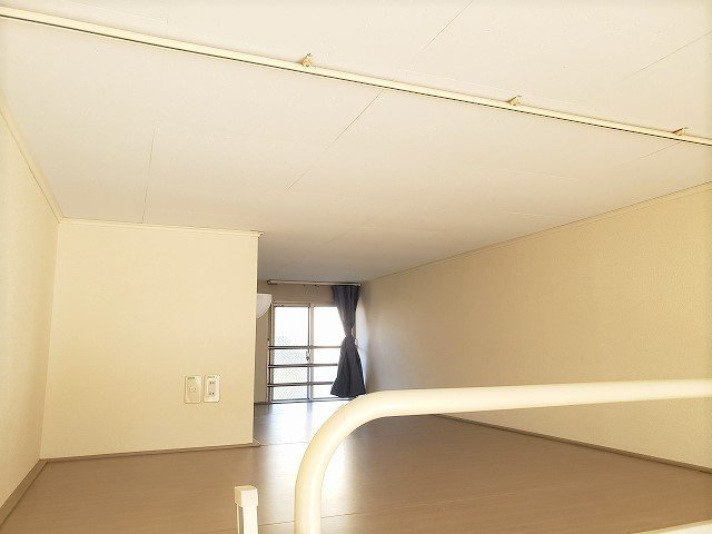 レオパレスパークサイド青葉のその他