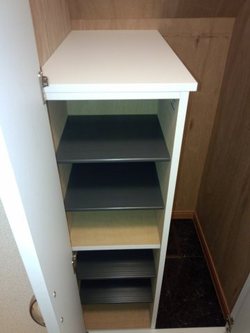 レオパレスエクレールの内装|シューズボックス