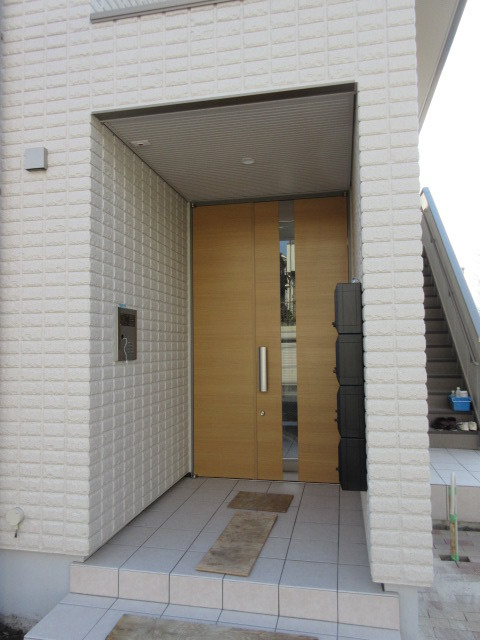 Ｗｉｓｔｅｒｉａ　ｇａｒｄｅｎのエントランス|★きれいなエントランスです★