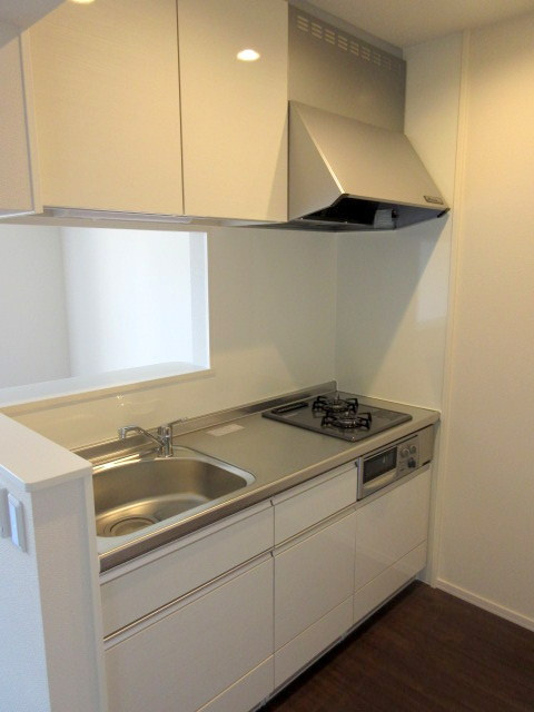 Ｗｉｓｔｅｒｉａ　ｇａｒｄｅｎのキッチン|★グリル付きガス２口システムキッチン★