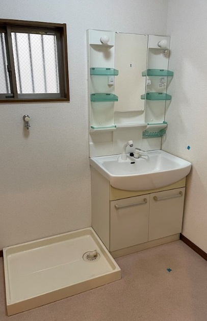 浅井和子貸家Ｂの洗面所