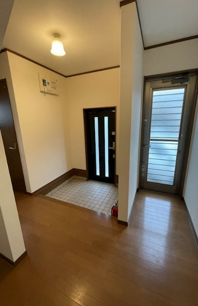 浅井和子貸家Ｂの玄関