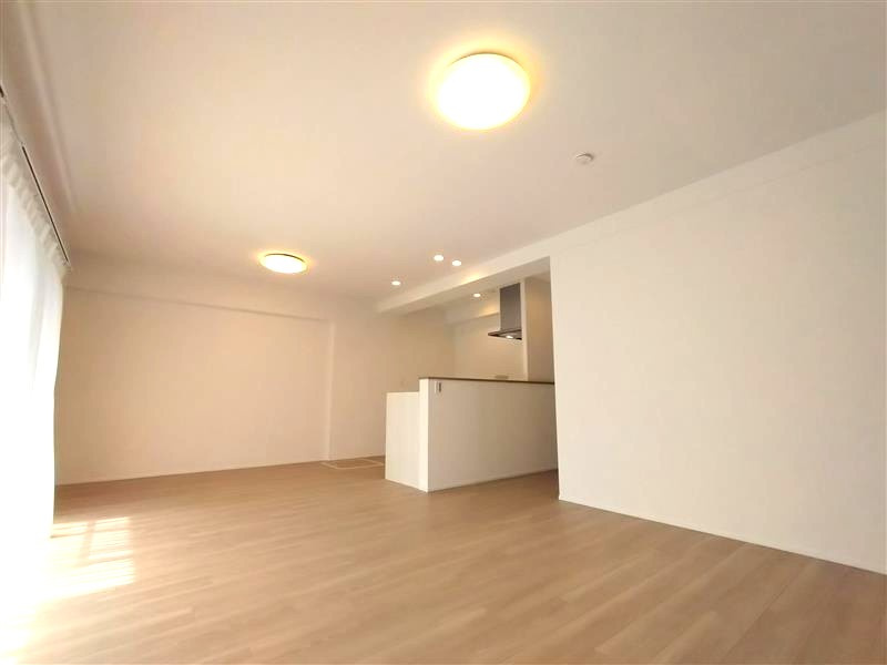 朝日プラザ伏見東の居間・リビング