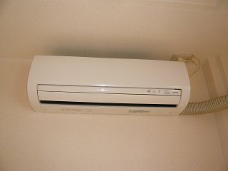 【設備】 | エスポアールさくら | エアコン