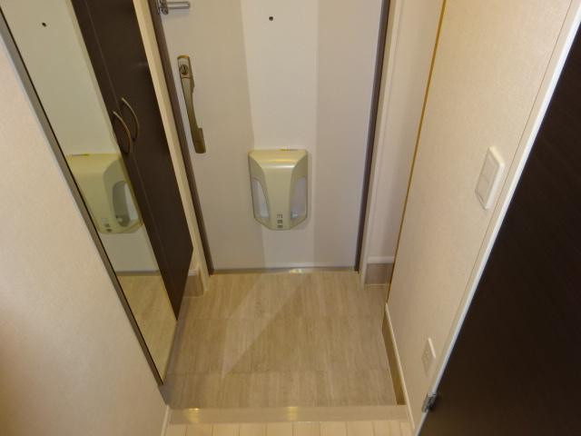 ベロニカの玄関|玄関