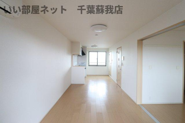 マーヴェラス葛城の居間・リビング|おしゃれな居間です