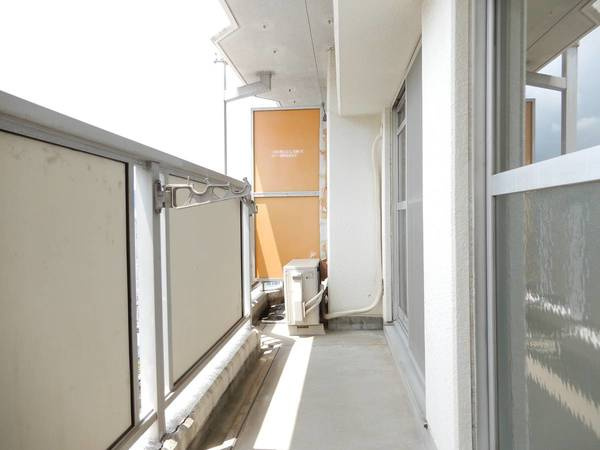 ビレッジハウス港島タワー1号棟のバルコニー|ビレッジハウスの同一物件・同一タイプの間取りの写真です