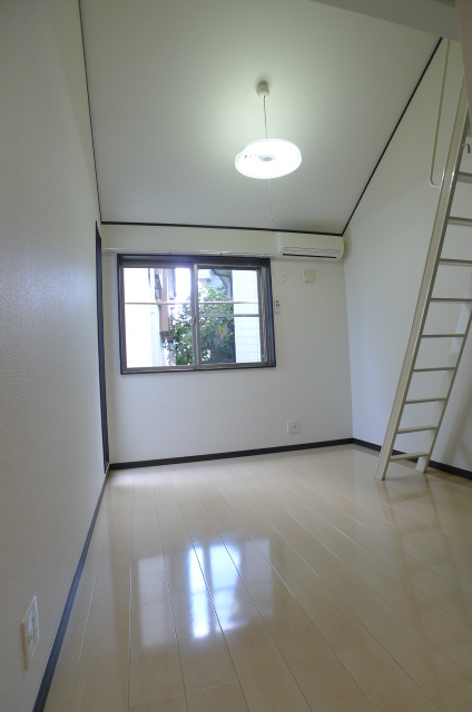 ＰＡＴＩＯ　ＳＱＵＡＲＥの寝室|居室2