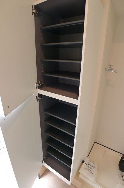 ＰＡＴＩＯ　ＳＱＵＡＲＥの収納|下駄箱