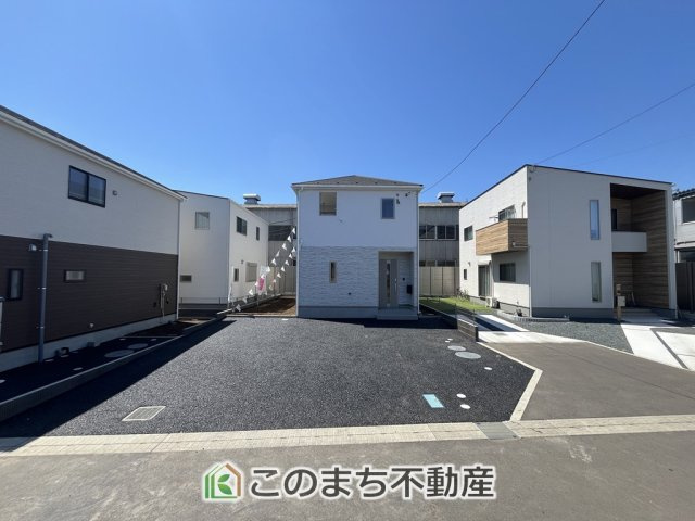 CRADLEGARDEN小山市横倉第4の駐車場|お車並列２台分ご用意しております♪
