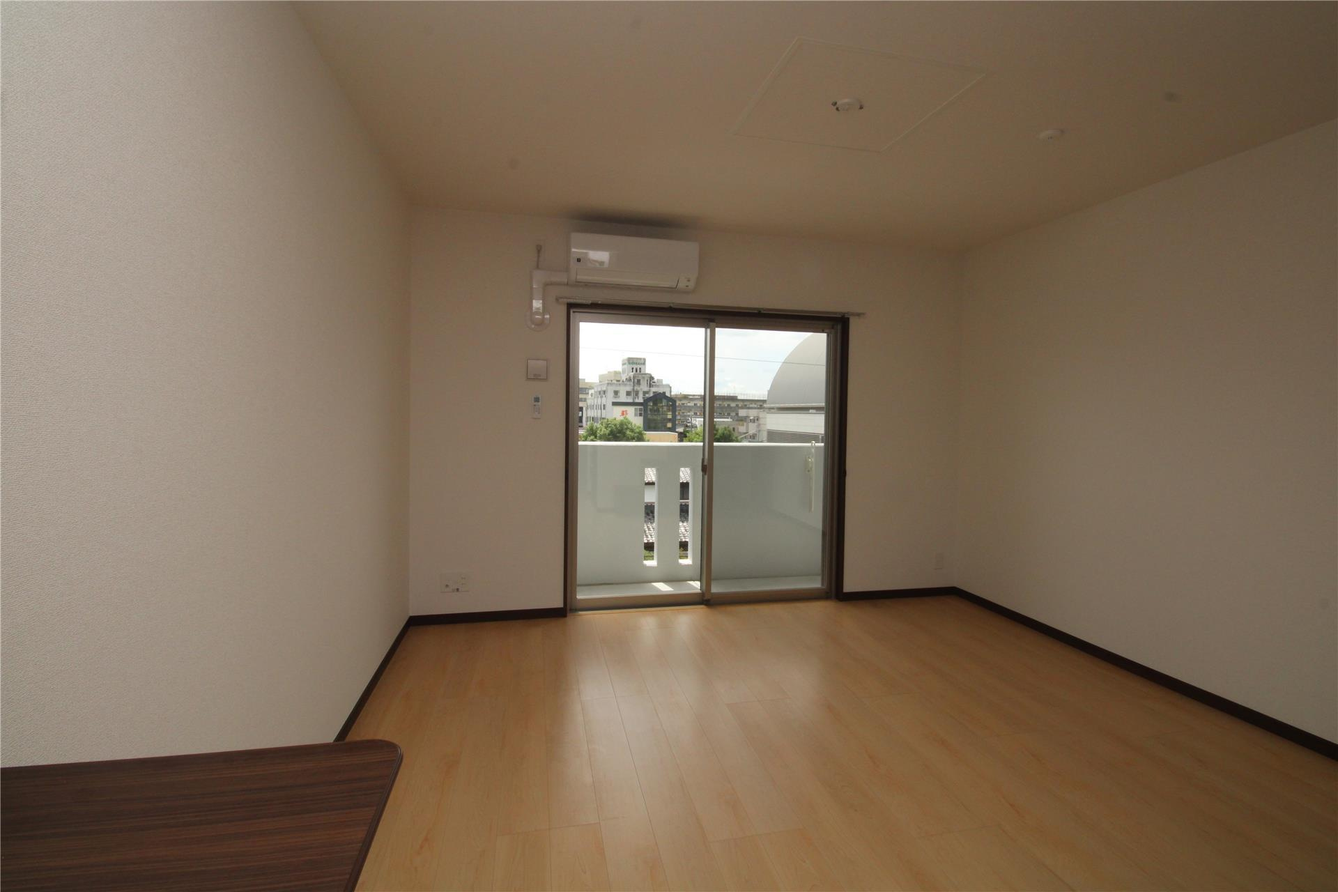 シエロ天神の居間・リビング|シエロ天神のリビング