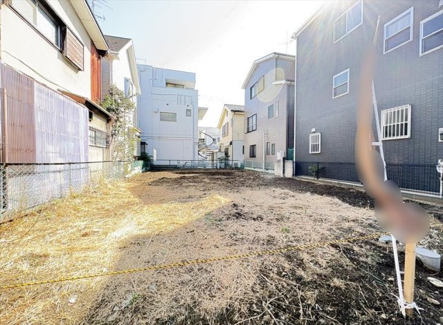 【外観】 | 富士見市水谷東2丁目　建築条件なし売地　全1区画　(志木本店) | 販売現地／2026年3月5日撮影　
静かな暮らしを好む方にもオススメな閑静な住宅地に、お好きなハウスメーカーでマイホームをご建築いただけます。