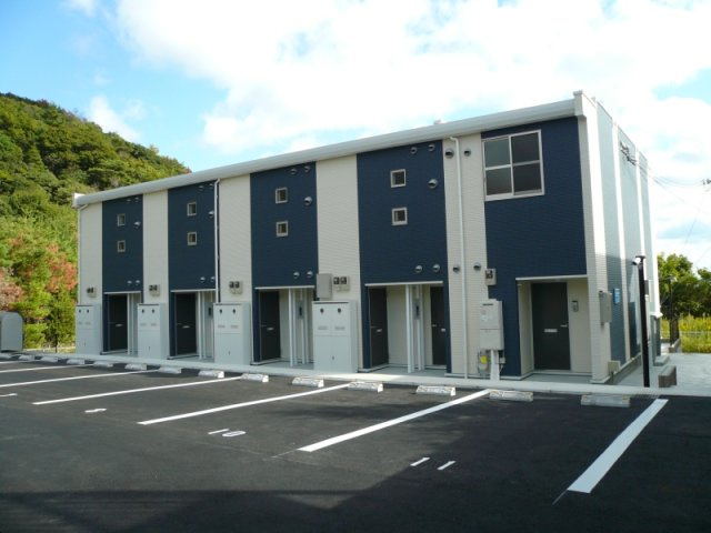 神戸市須磨区若草町３丁目のアパート