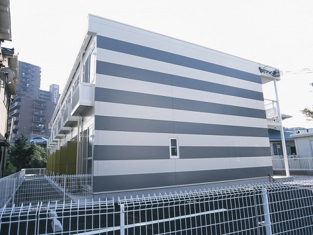 レオパレスシャロームの外観