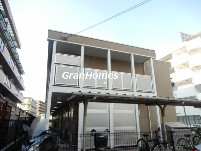 レオパレスイルクオーレの外観