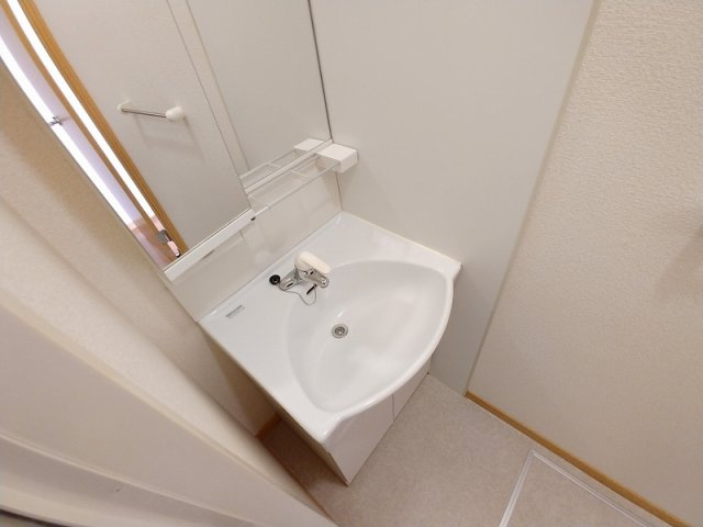 レオネクスト花水木の洗面所|独立洗面台