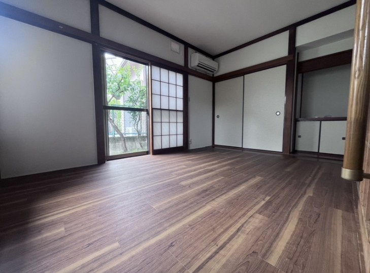 【居間・リビング】