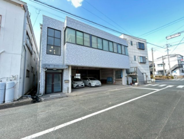 蒲郡市三谷町貸店舗の外観