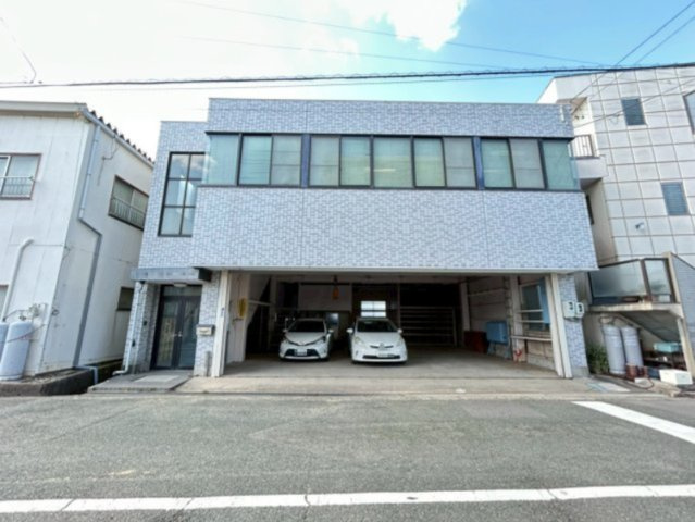 蒲郡市三谷町貸店舗の外観