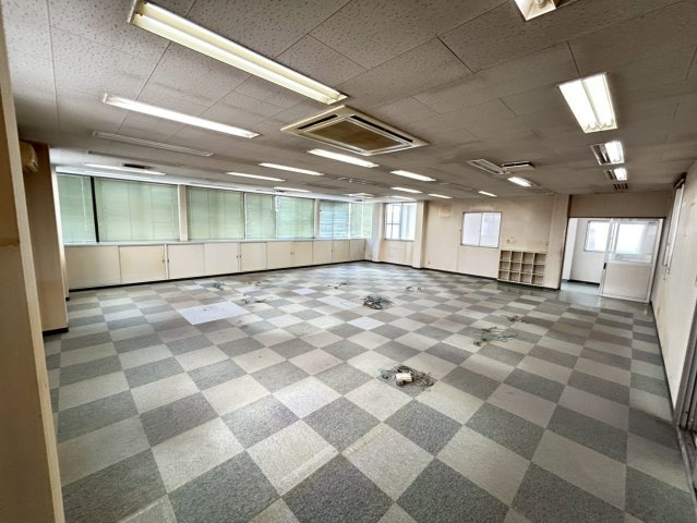 蒲郡市三谷町貸店舗の内装