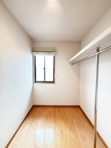 両三柳T戸建の収納