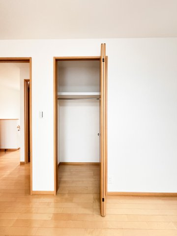 両三柳T戸建の収納