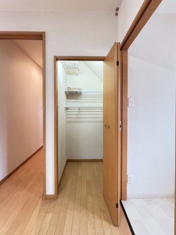 両三柳T戸建の内装