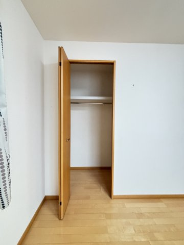 両三柳T戸建の収納