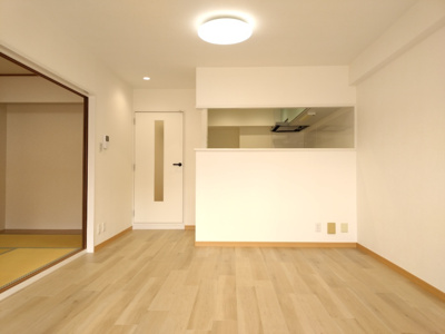 【居間・リビング】 | グランドヒル西宮高座台マンションA棟